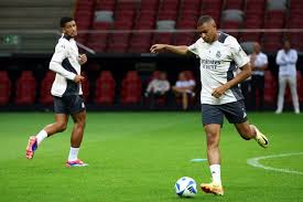 周的比赛活 周的比赛活